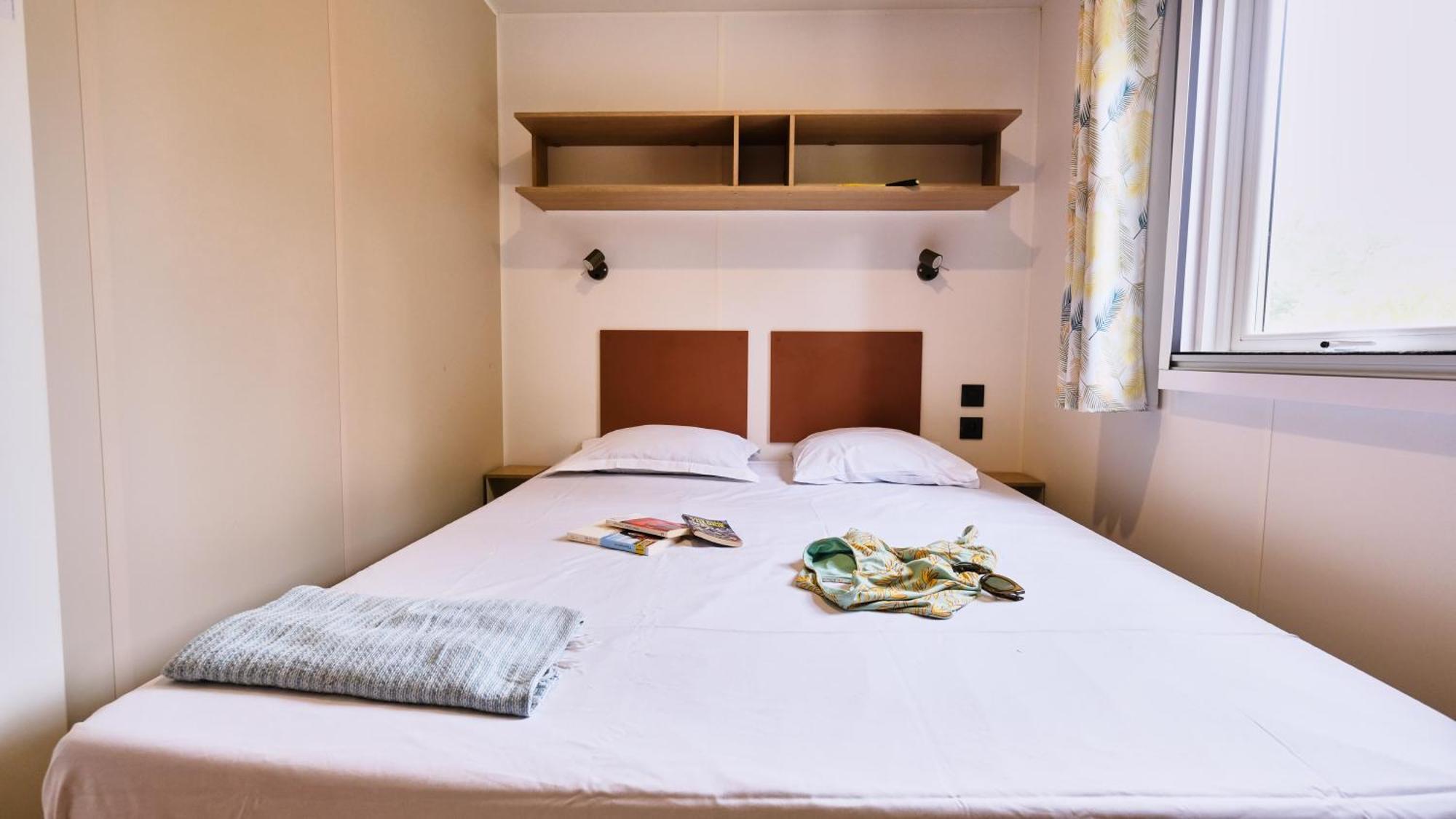 Domaine Les Chenes Blancs Hotel Saint-Saturnin-d'Apt Eksteriør billede